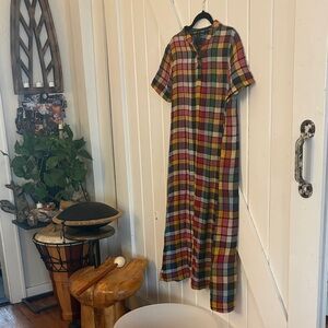 Plaid Short-Sleeve Maxi Dress in Multi-Color